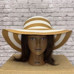 Time and Tru Striped Women's Sun Hat One Size Tan White Beach Floppy Hat NEW